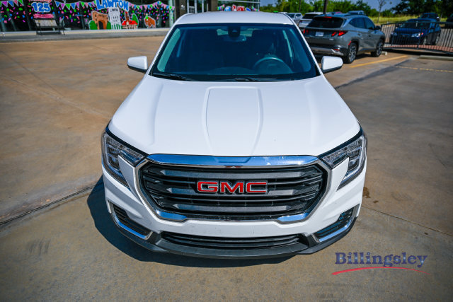 Used 2024 GMC Terrain SLE FWD image 8