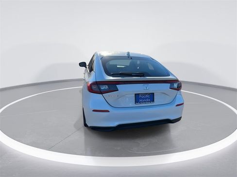 Used 2022 Honda Civic EX-L image 11
