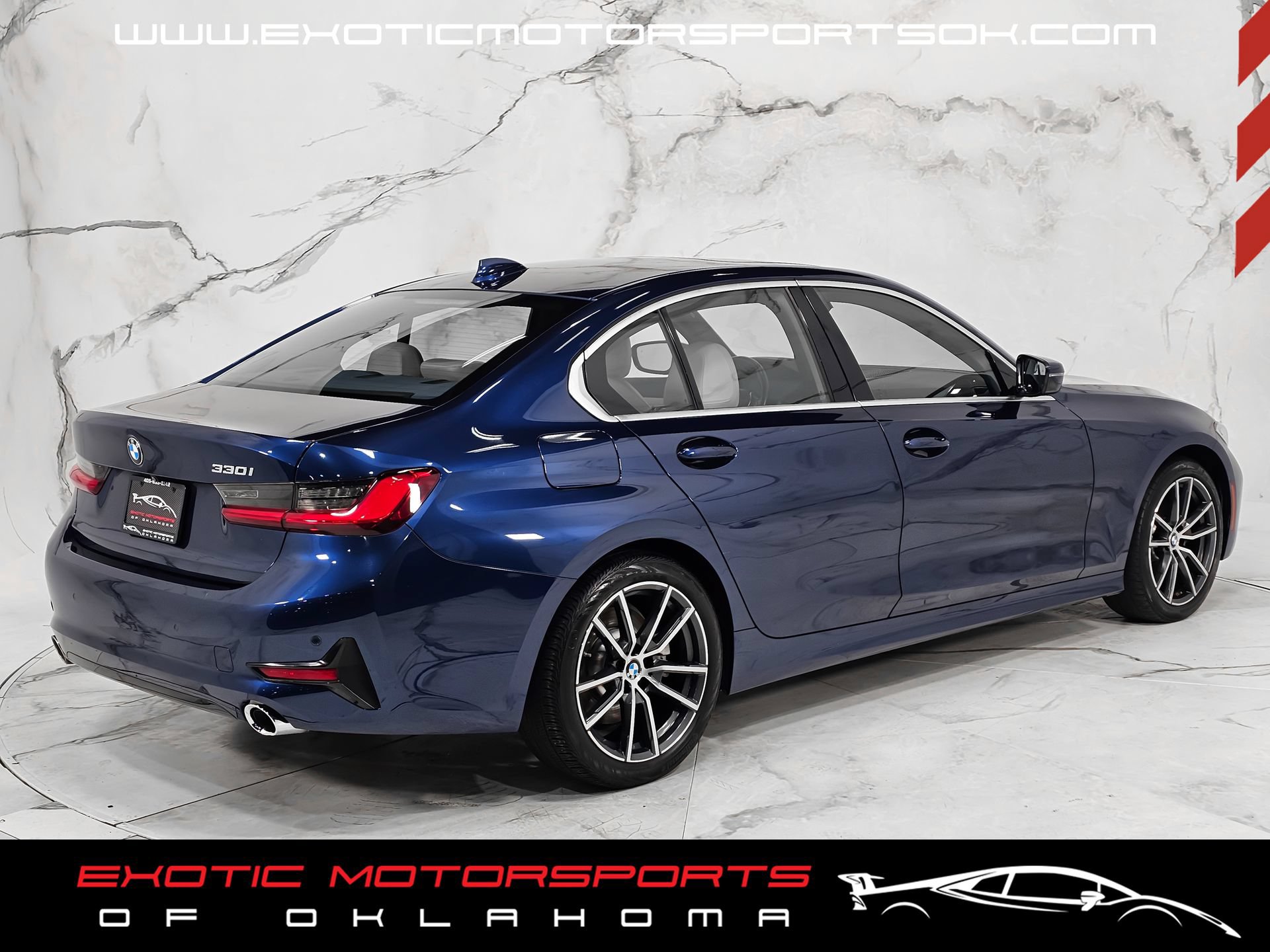 Used 2019 BMW 330i Sedan w/ Convenience Package RWD image 3