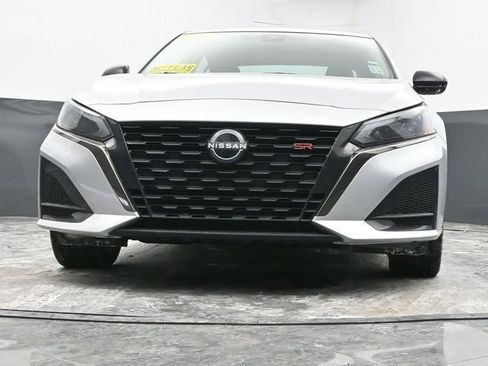 Used 2024 Nissan Altima 2.5 SR image 43