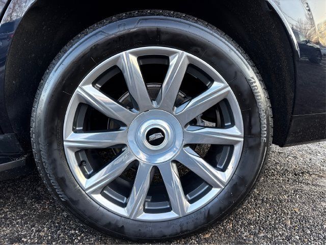 Used 2023 Cadillac Escalade Premium Luxury Platinum AWD/4WD image 28