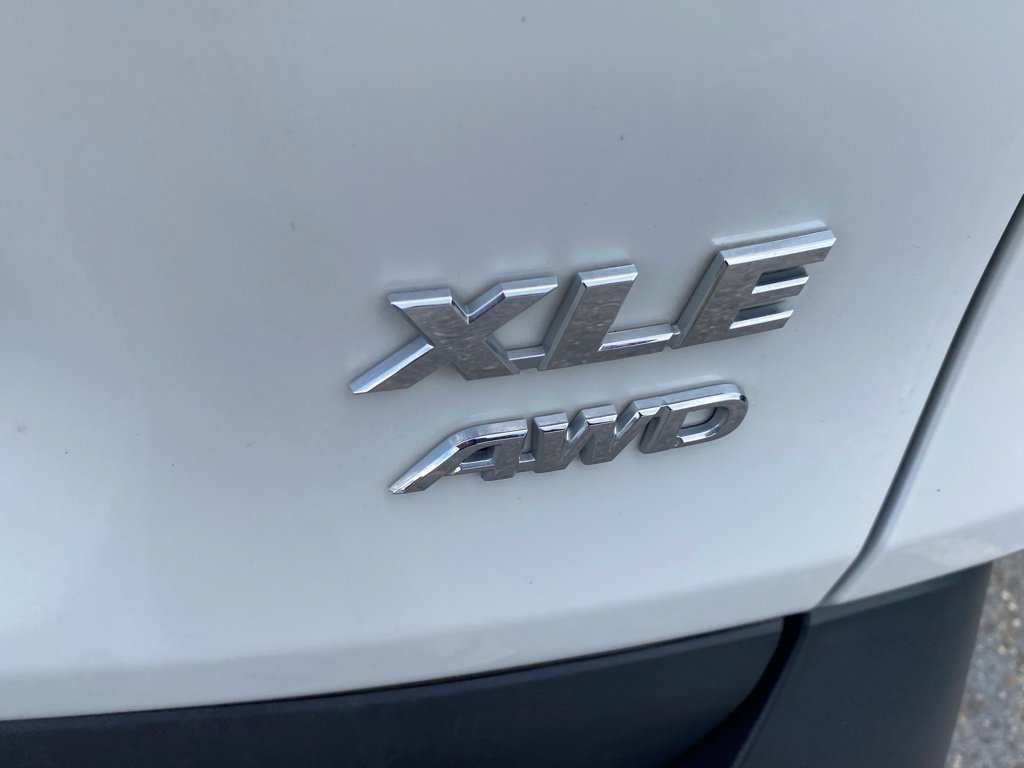Used 2025 Toyota RAV4 XLE Premium AWD/4WD image 14