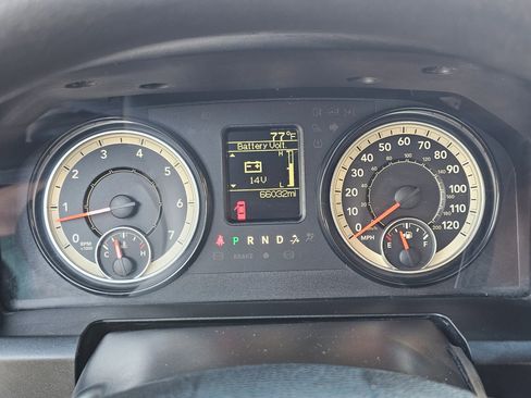 Used 2018 RAM 2500 Tradesman w/ Power & Remote Entry Group image 10