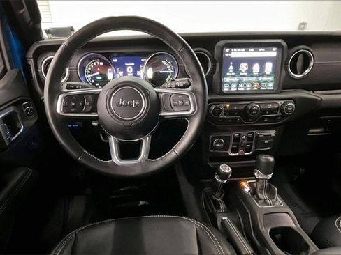 Used 2022 Jeep Wrangler Unlimited Sahara 4xe w/ Cold Weather Group image 5