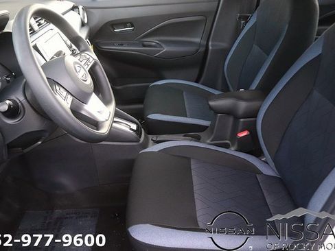 New 2025 Nissan Versa SV image 12