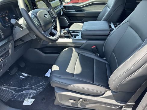 New 2025 Ford F150 Lariat w/ Equipment Group 502A High image 9