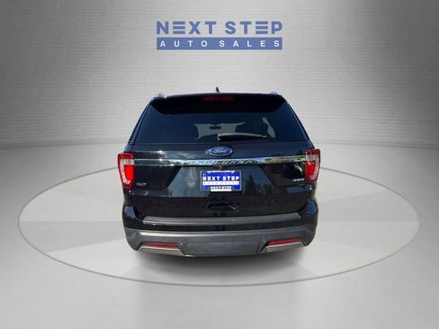 Used 2019 Ford Explorer XLT w/ Class III Trailer Tow Package image 7