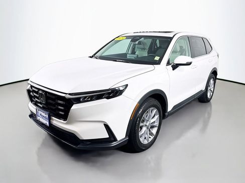 Certified 2025 Honda CR-V EX image 3