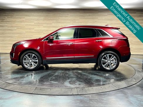 Used 2021 Cadillac XT5 Premium Luxury AWD/4WD image 23