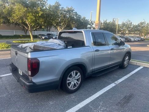 Used 2019 Honda Ridgeline RT image 4