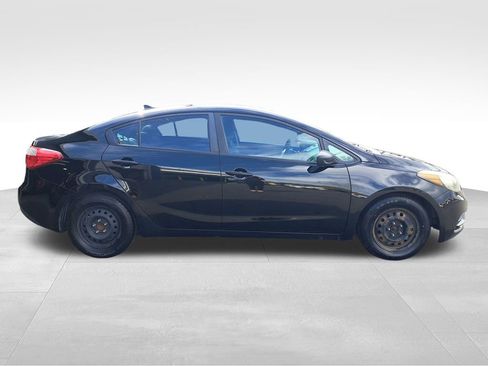 Used 2016 Kia Forte LX FWD image 7