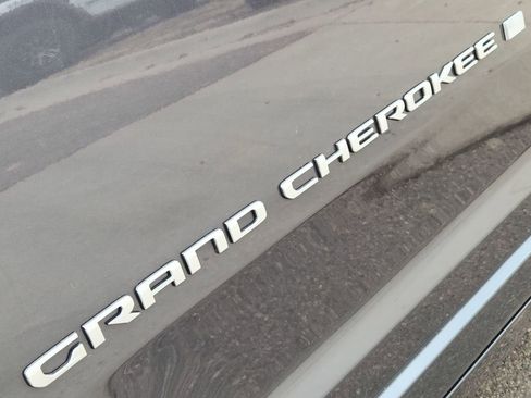 New 2025 Jeep Grand Cherokee L Overland w/ Trailer Tow Package image 12