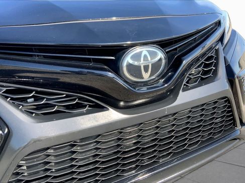 Used 2023 Toyota Camry SE FWD image 29