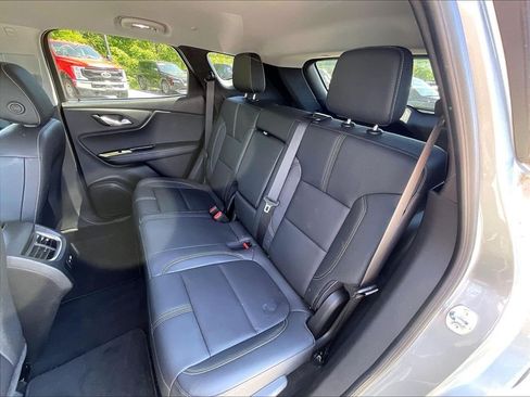 Used 2023 Chevrolet Blazer LT AWD/4WD image 14