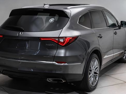 Used 2023 Acura MDX SH-AWD w/ Advance Package image 3