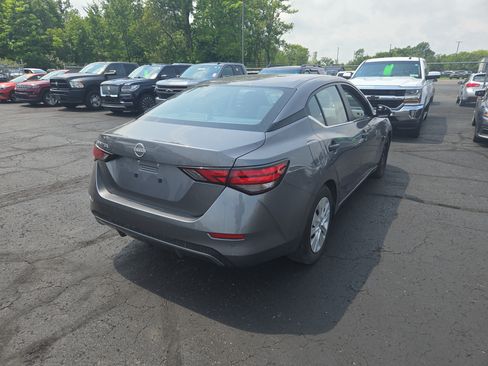 Used 2024 Nissan Sentra S FWD image 5