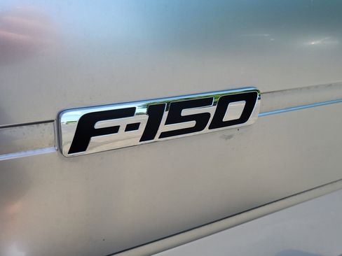 Used 2013 Ford F150 Platinum AWD/4WD image 7