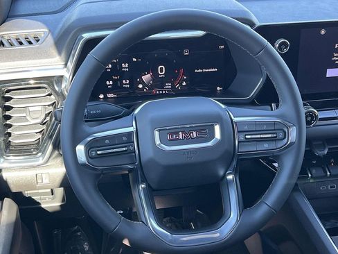 New 2026 GMC Canyon Elevation image 12