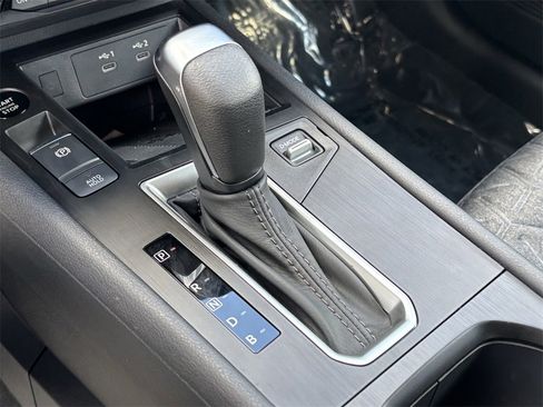 New 2026 Nissan Kicks SV image 18