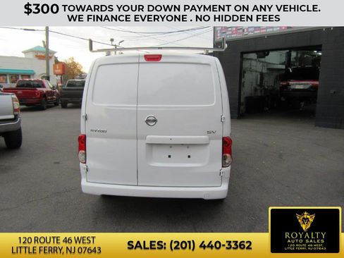 Used 2019 Nissan NV200 SV w/ Navigation Package image 14