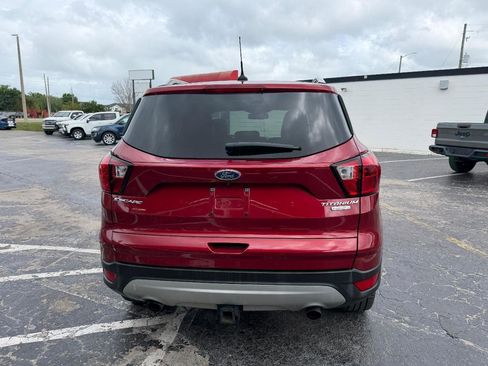 Used 2019 Ford Escape Titanium image 6