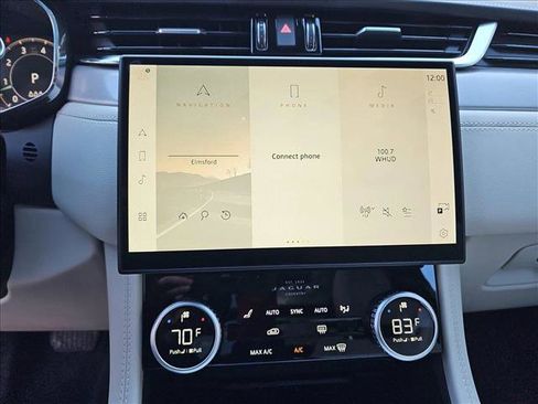 New 2025 Jaguar F-PACE R-Dynamic S image 21