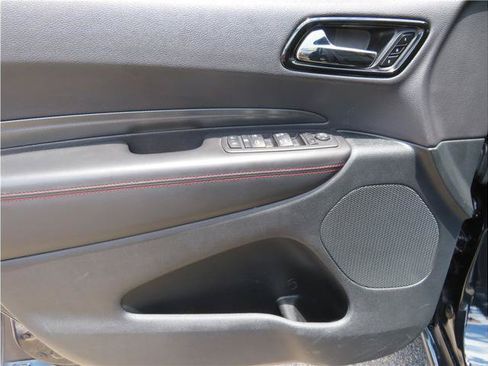Used 2024 Dodge Durango GT AWD/4WD image 14