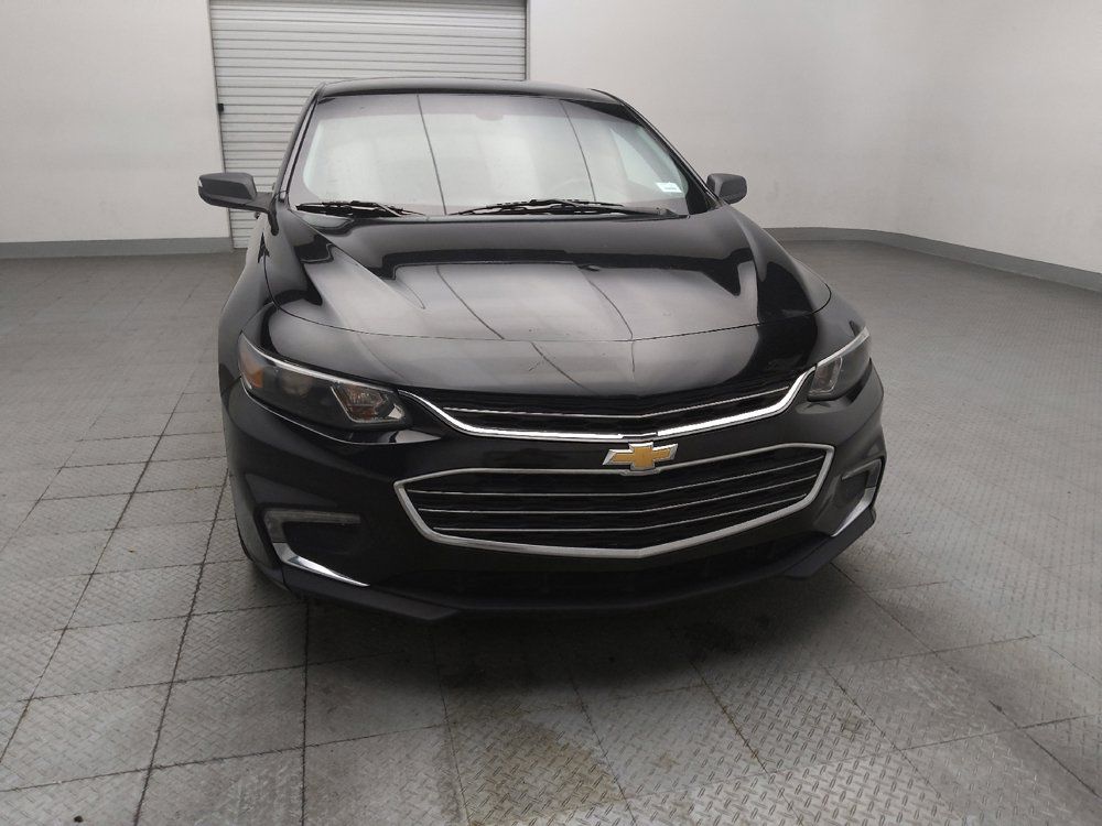 Used 2018 Chevrolet Malibu LT FWD image 14