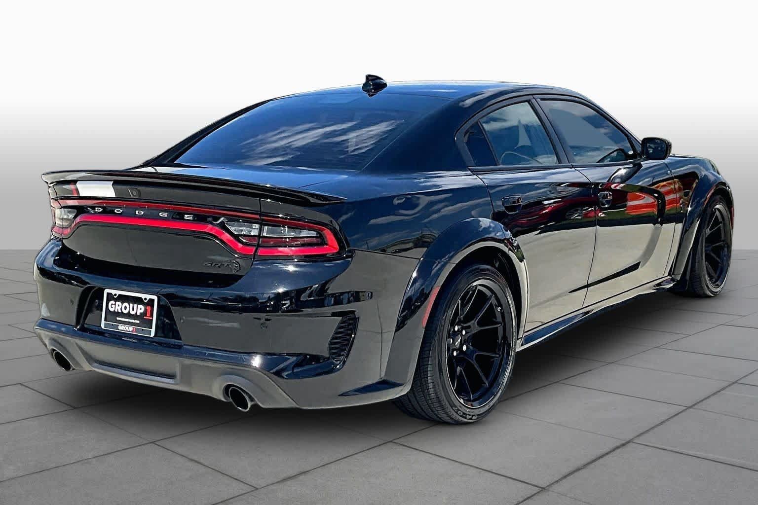 Used 2023 Dodge Charger SRT Hellcat w/ Harman/Kardon Audio Group RWD image 11