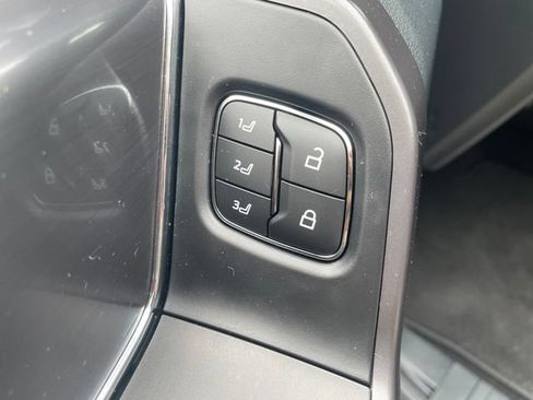 Used 2026 Ford F150 Lariat AWD/4WD image 27