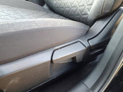 New 2026 Nissan Kicks SV image 26