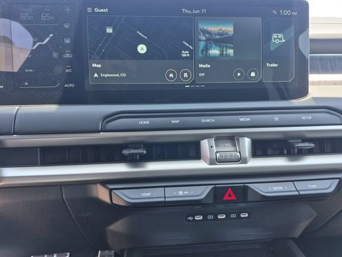 New 2027 Kia Telluride SX Prestige AWD/4WD image 8
