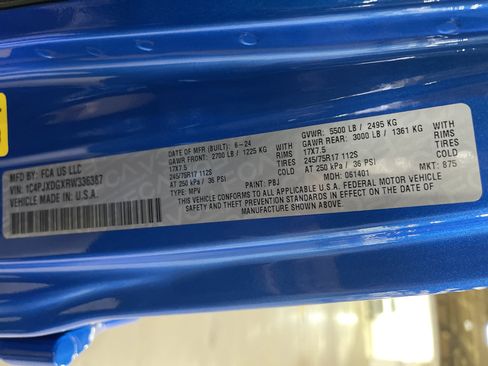 Used 2024 Jeep Wrangler Sport S image 26