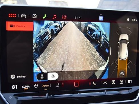 New 2026 Volkswagen Tiguan SE R-Line image 14