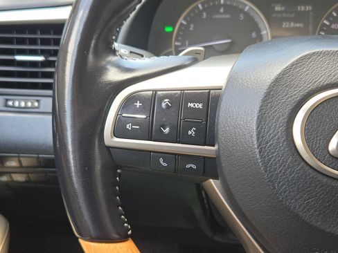 Used 2022 Lexus RX 350L FWD w/ Premium Package image 22