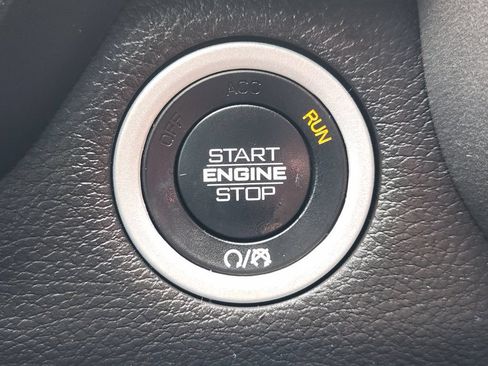 Used 2021 RAM 1500 Big Horn AWD/4WD image 22