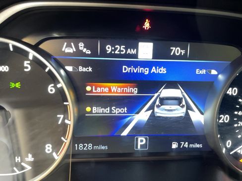 Used 2024 Nissan Murano Platinum w/ Cargo Package image 28