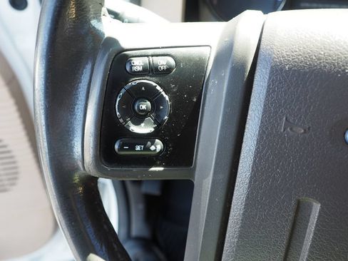 Used 2011 Ford F350 Lariat w/ Lariat Ultimate Pkg AWD/4WD image 22