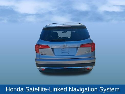 Used 2018 Honda Pilot Touring image 6