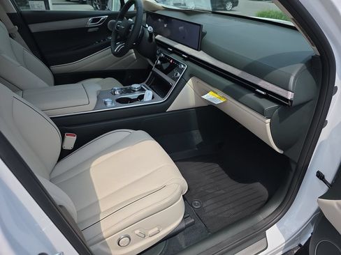 New 2026 Genesis GV80 2.5T Prestige AWD/4WD image 37