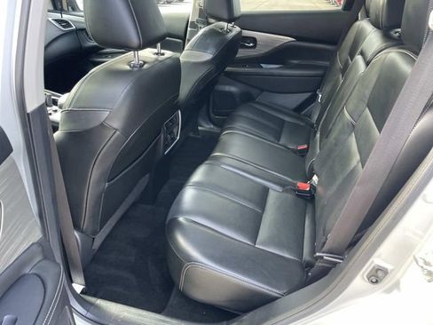 Used 2018 Nissan Murano Platinum image 10