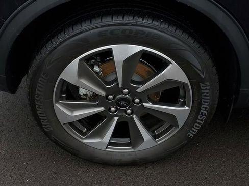 Certified 2023 Ford Escape Platinum image 5