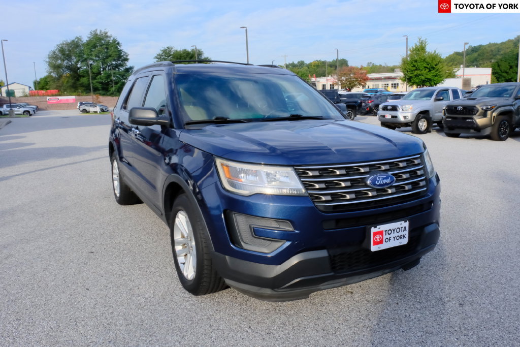 Used 2016 Ford Explorer 4WD image 1