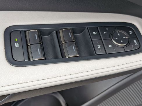 Used 2024 Lexus RX 350 Premium w/ Convenience Package FWD image 14