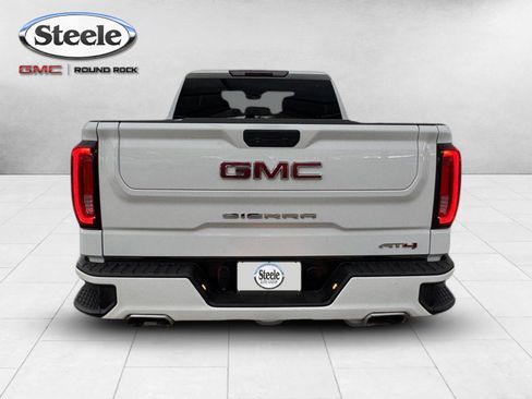 Used 2021 GMC Sierra 1500 AT4 AWD/4WD image 4