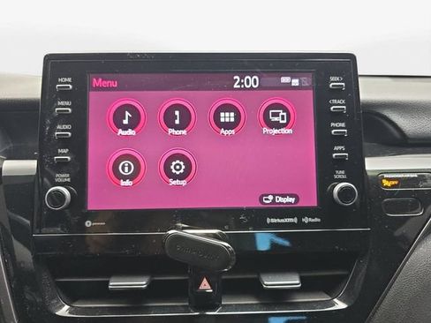 Used 2022 Toyota Camry XSE FWD image 21