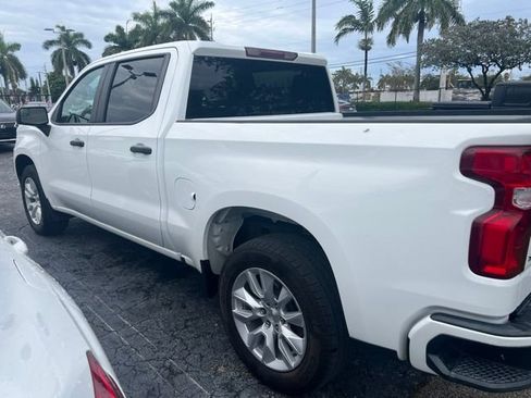 Used 2022 Chevrolet Silverado 1500 Custom RWD image 16