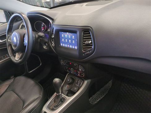 Used 2020 Jeep Compass Latitude w/ Cold Weather Group image 35