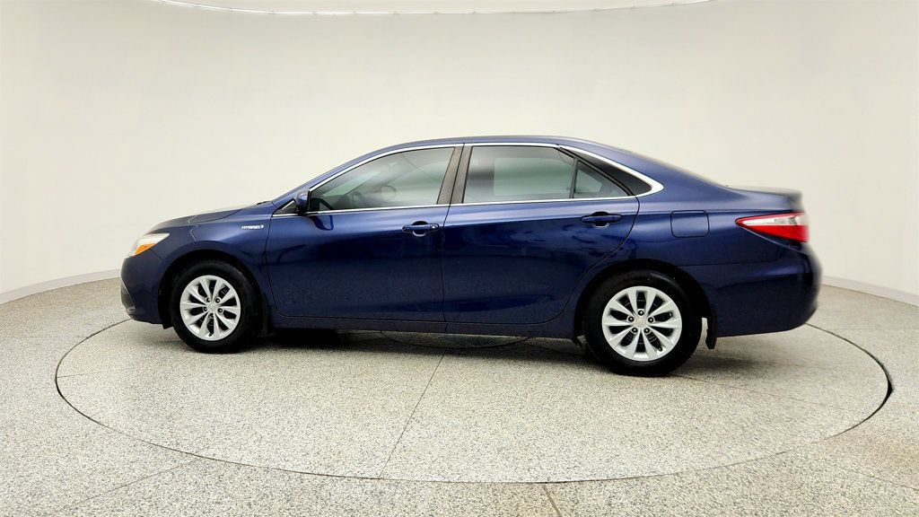 Used 2017 Toyota Camry LE FWD image 8