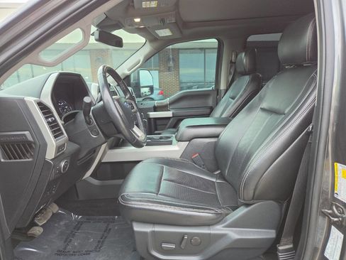 Used 2020 Ford F350 Lariat w/ Tremor Off-Road Package image 16